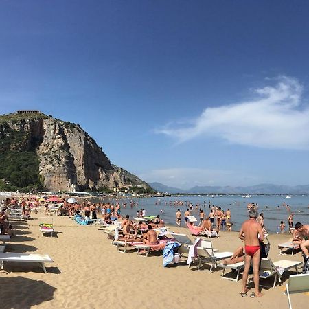 Beach Holiday Villa Terracina Exteriör bild