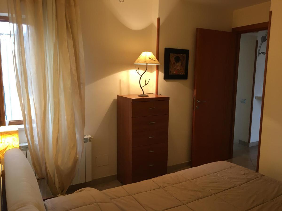 Beach Holiday Villa Terracina Exteriör bild